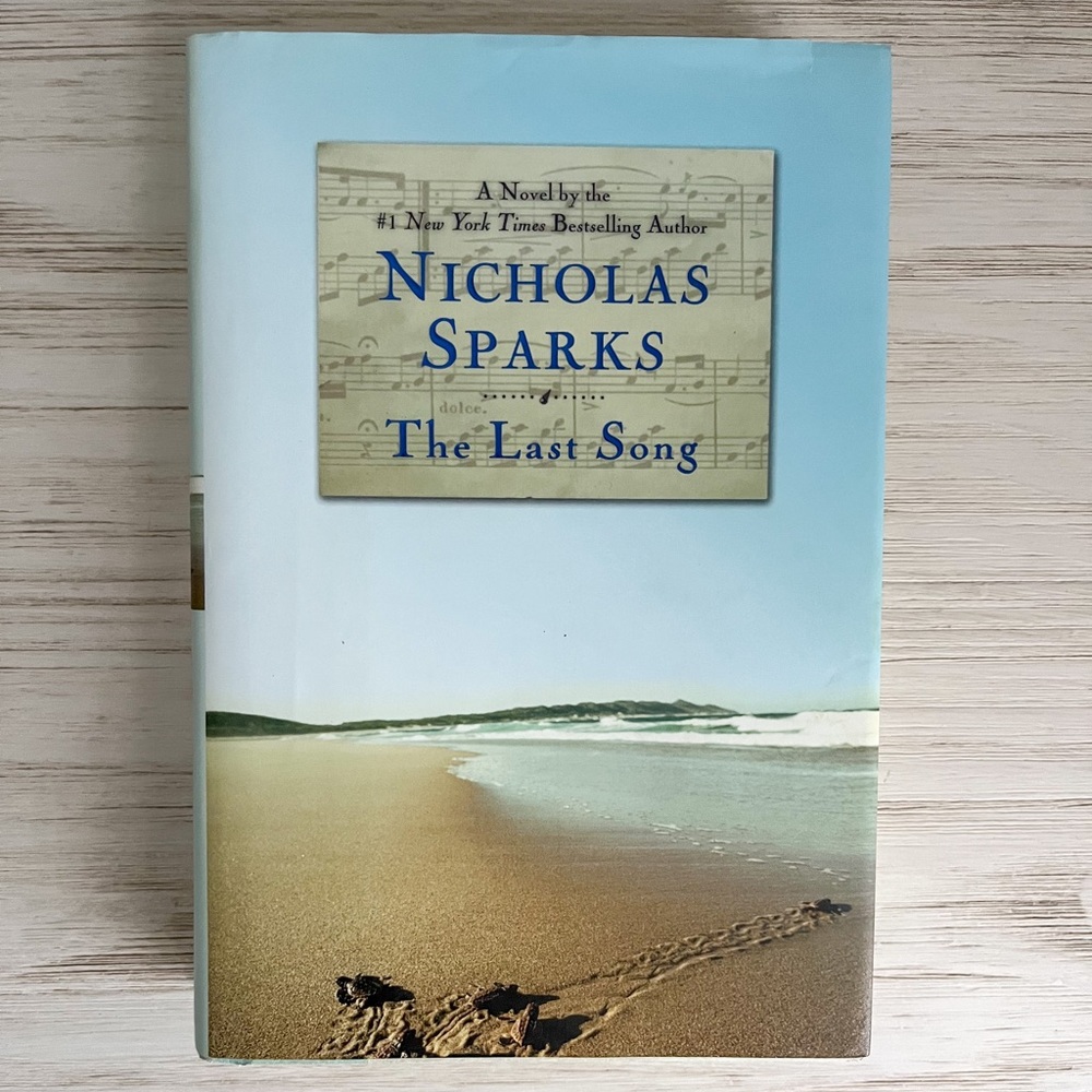The Last Song by Nicholas Sparks, Hardcover Book